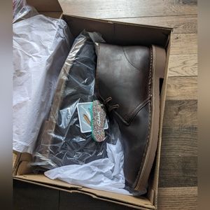 NWT Clark Bushacre Chukka Boots men's 11 NIB